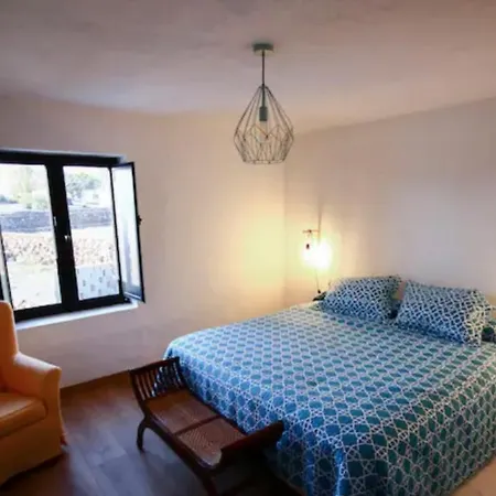 El Malpei. Alelu Home Nyaraló *